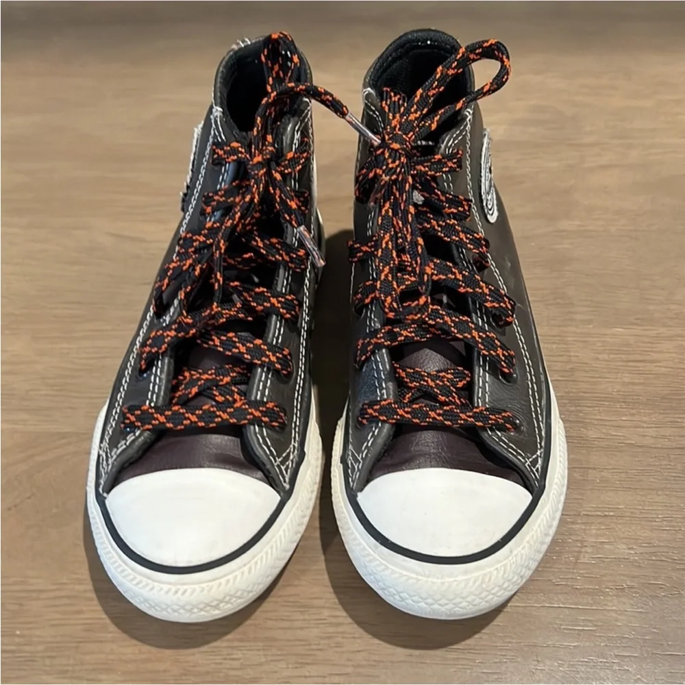Authentic Converse designer little boys leather high tops sneakers sz 11